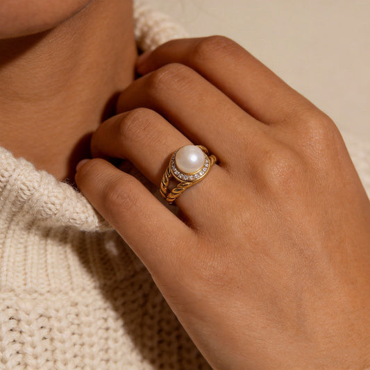 The Vintage Muse Pearl Ring