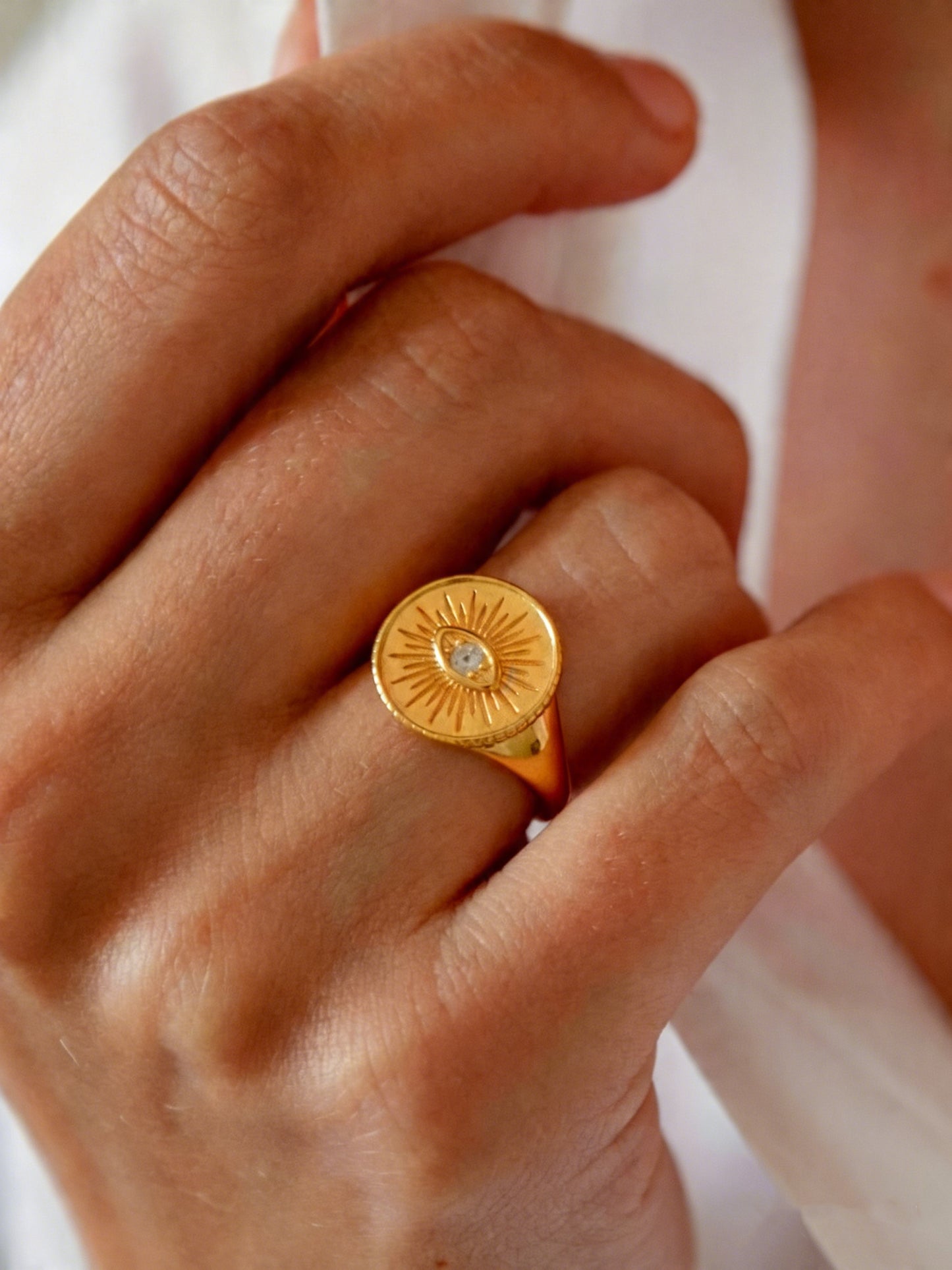 The Solaris Eye Ring