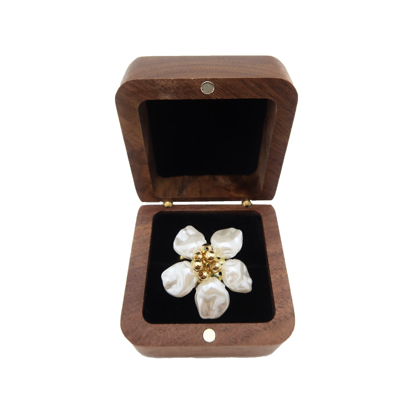 The Pearlescent Petal Ring