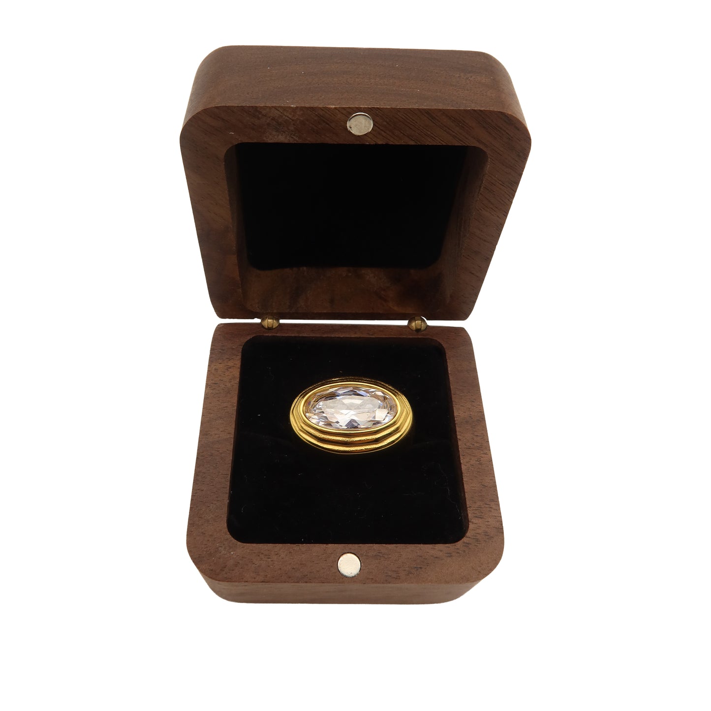 The Fluted Oval Signet