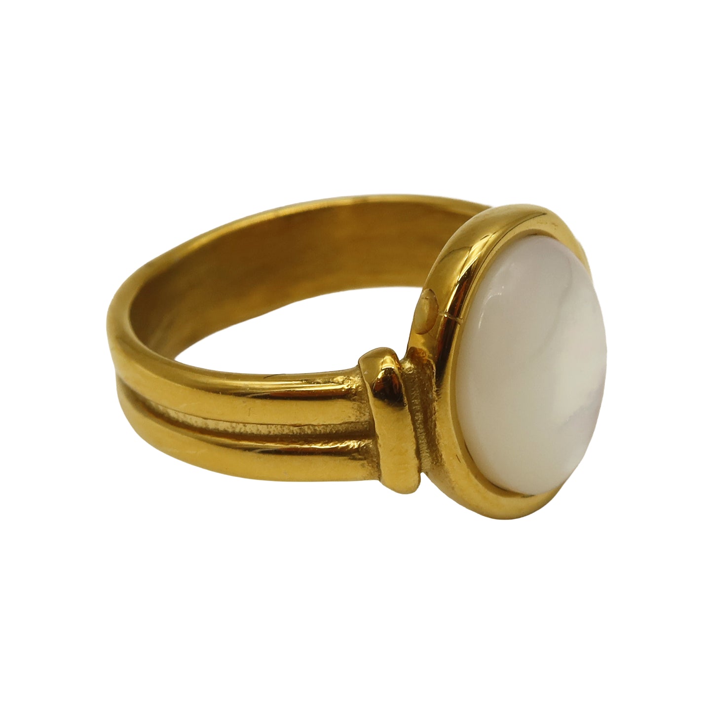 The Oval Shell Ring